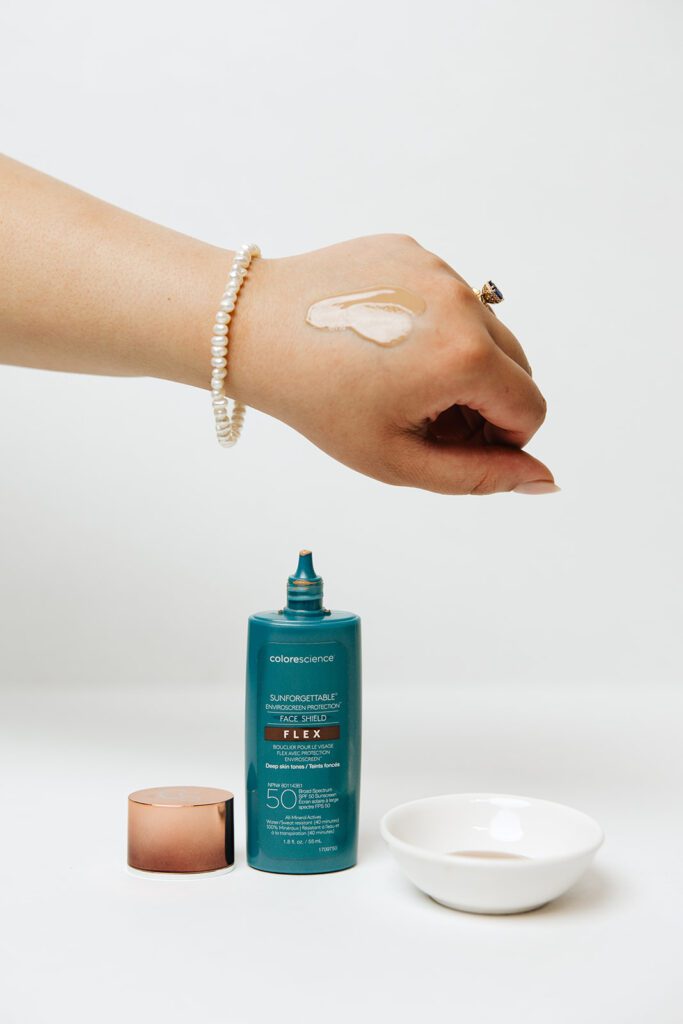 ONYX Beauty Lab | The Onyx Beauty Lab 2025 Holiday Gift Guide Colorscience Sunforgettable Face Shield Flex SPF50